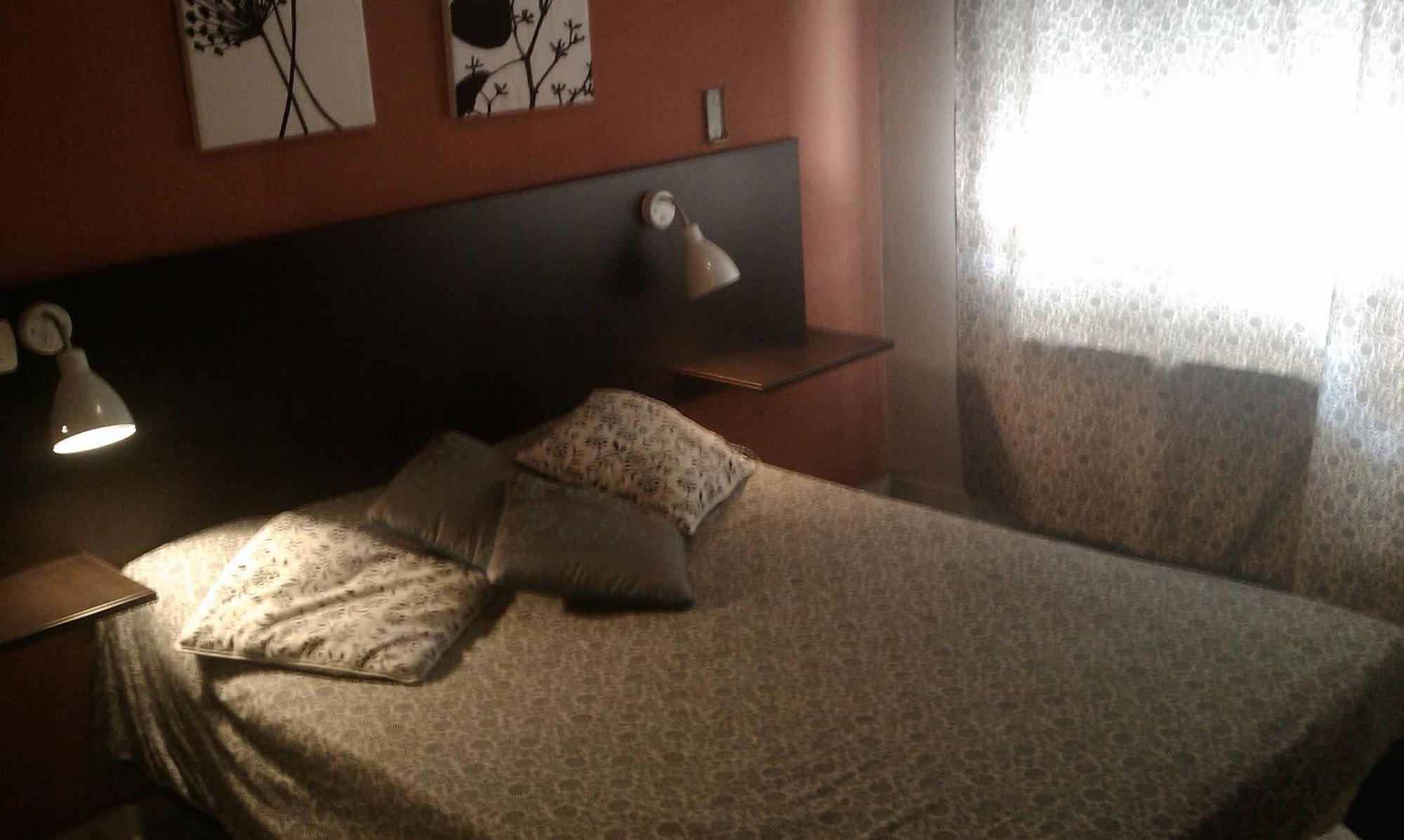 Hostal Neptuno Caces Екстериор снимка