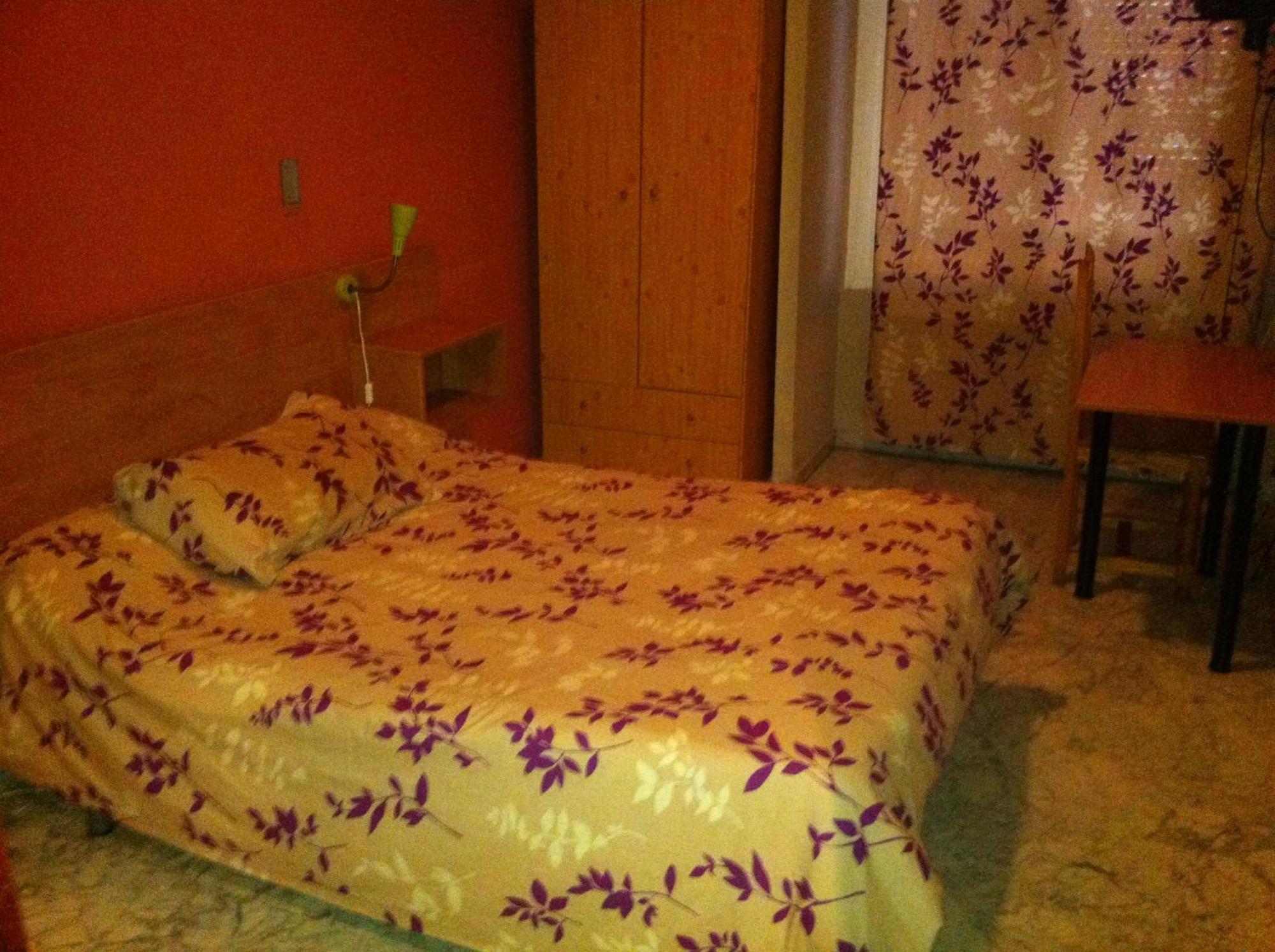 Hostal Neptuno Caces Екстериор снимка