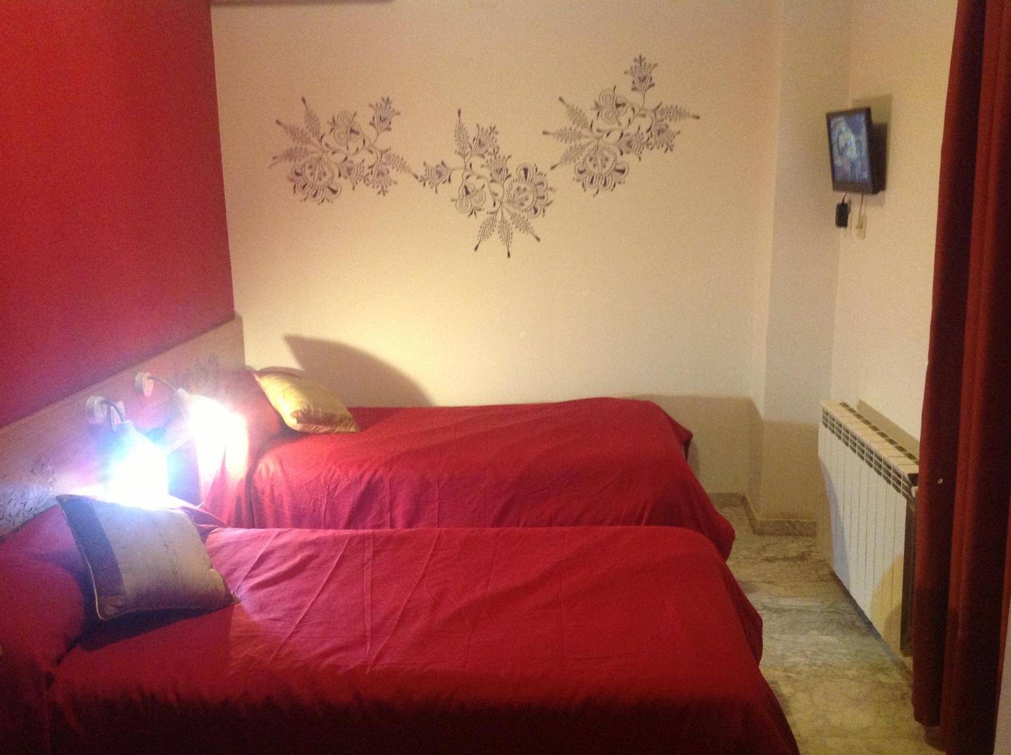 Hostal Neptuno Caces Екстериор снимка