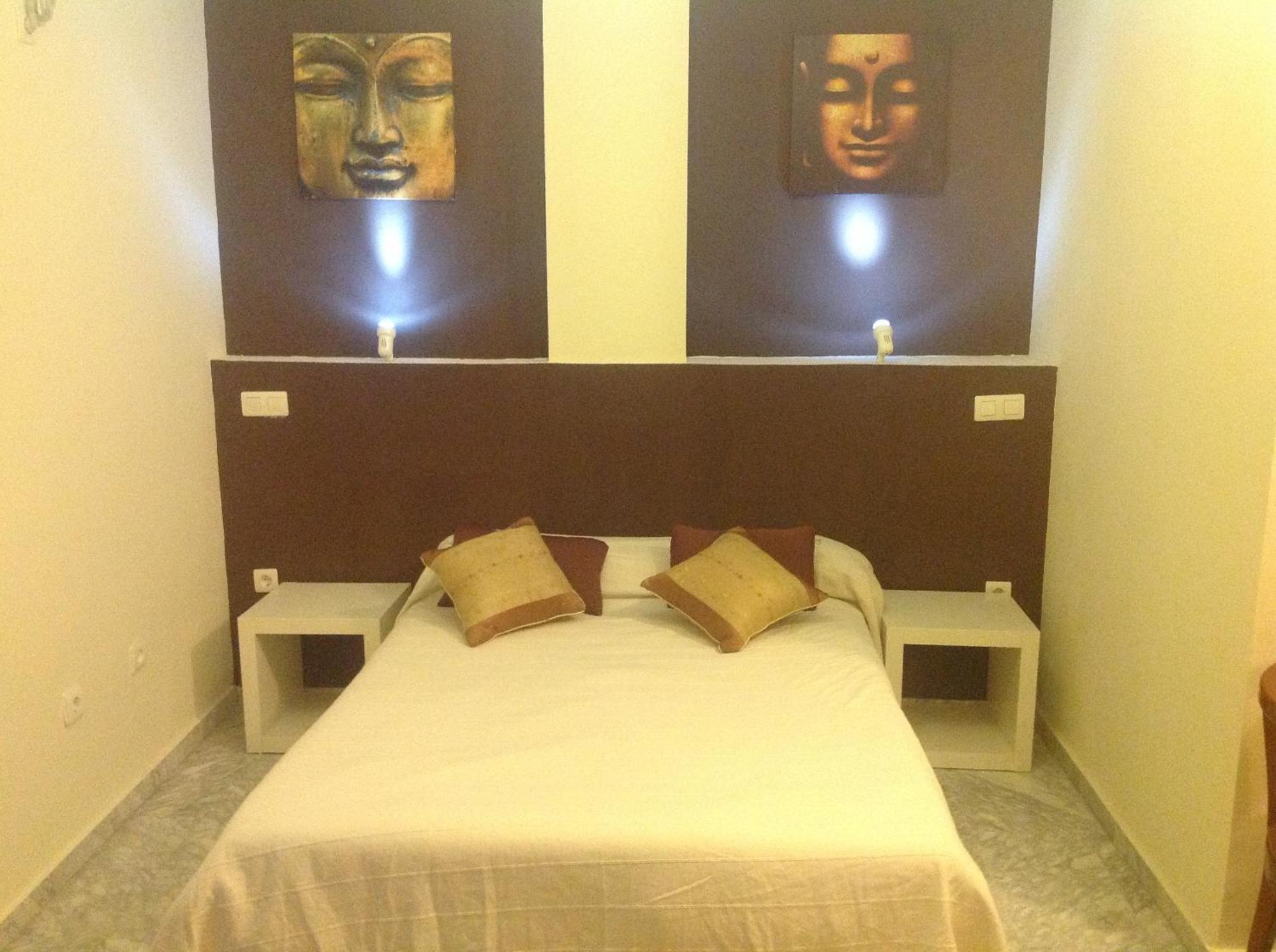Hostal Neptuno Caces Екстериор снимка