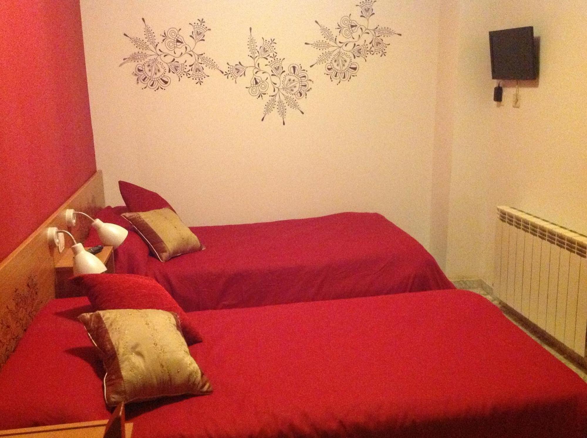 Hostal Neptuno Caces Екстериор снимка