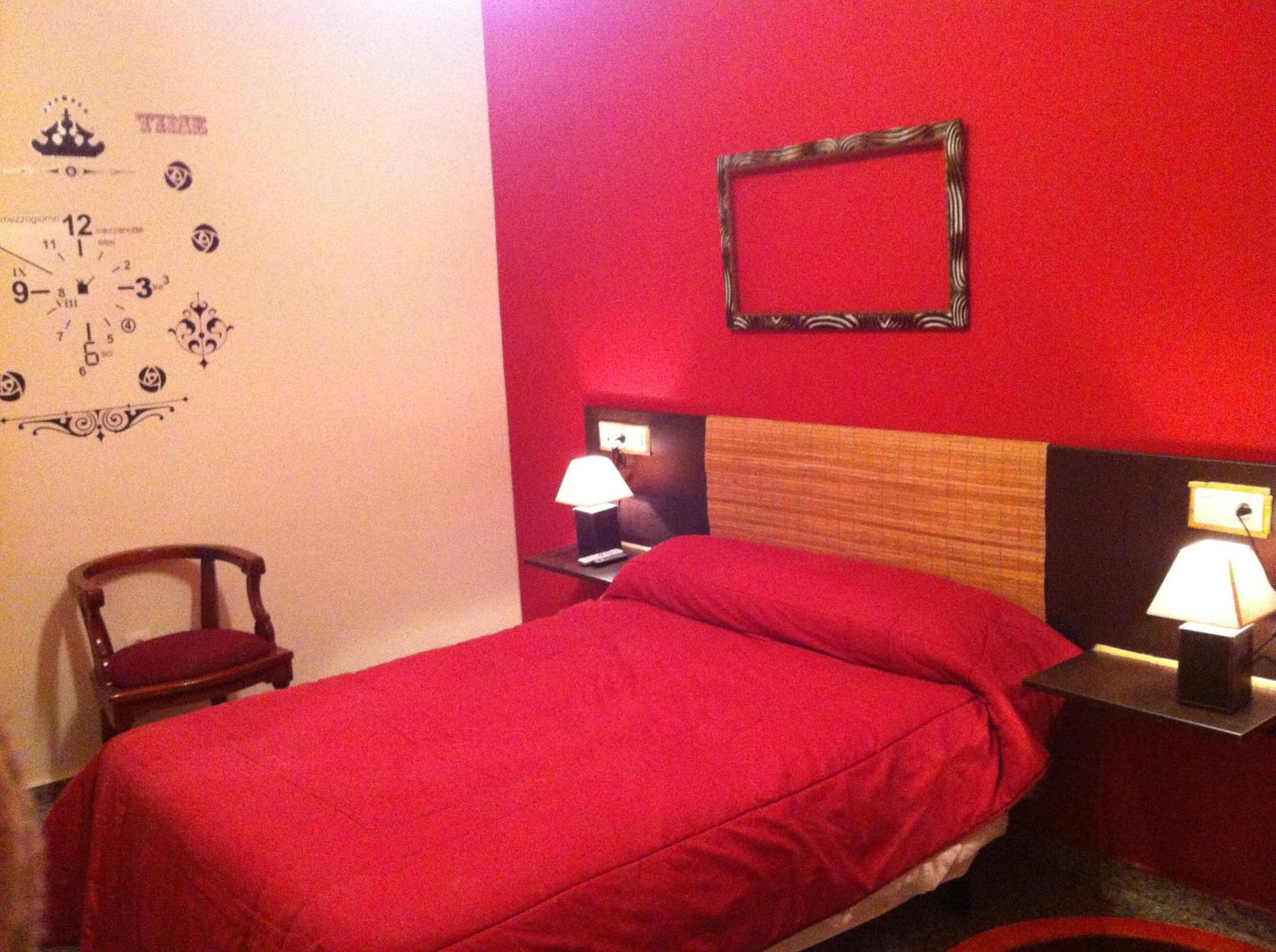 Hostal Neptuno Caces Екстериор снимка