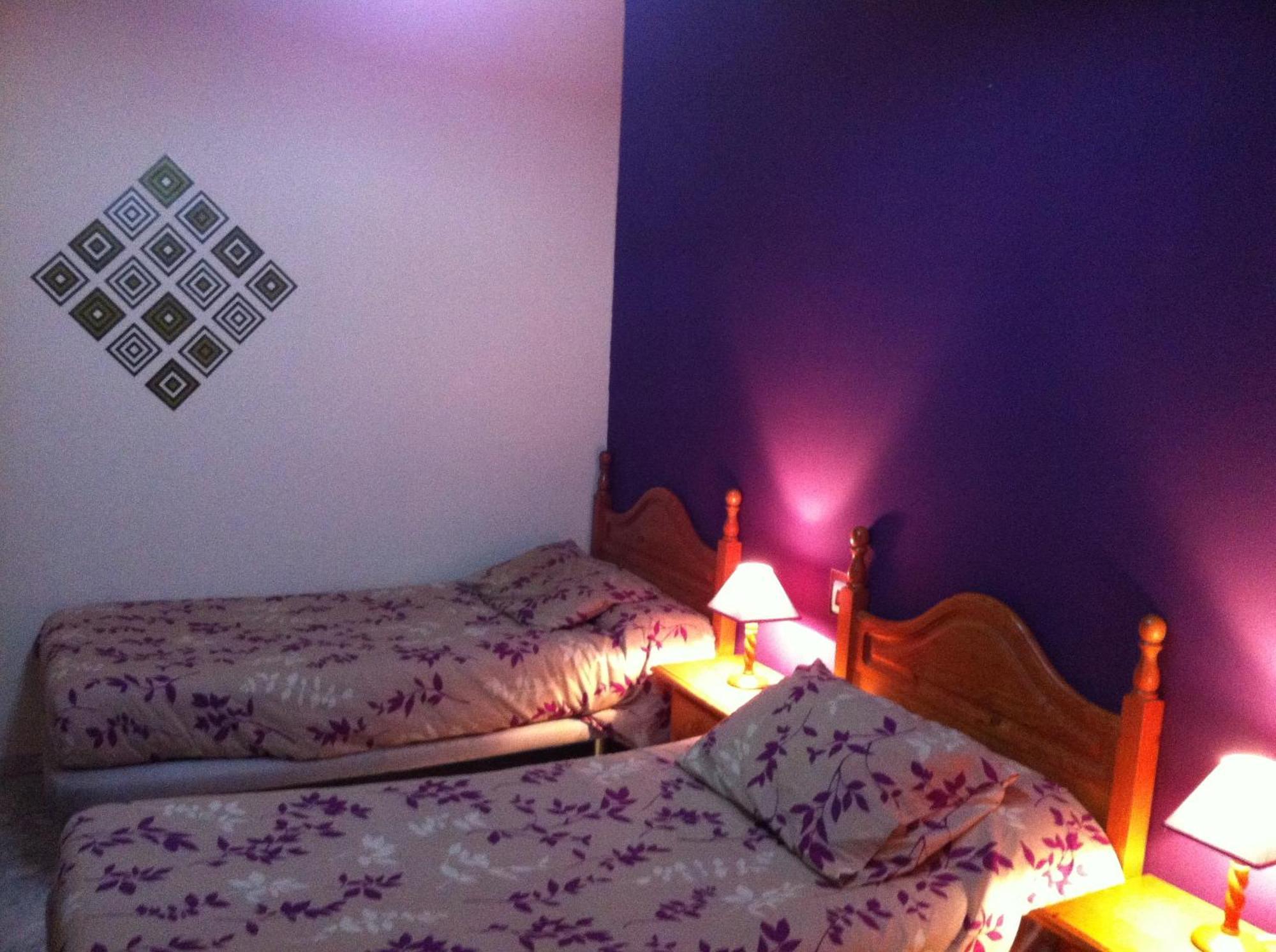 Hostal Neptuno Caces Екстериор снимка