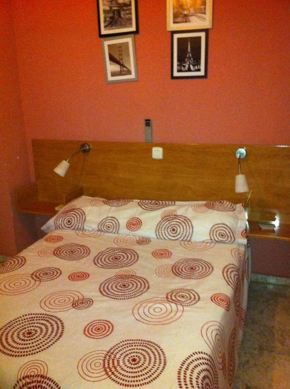 Hostal Neptuno Caces Стая снимка