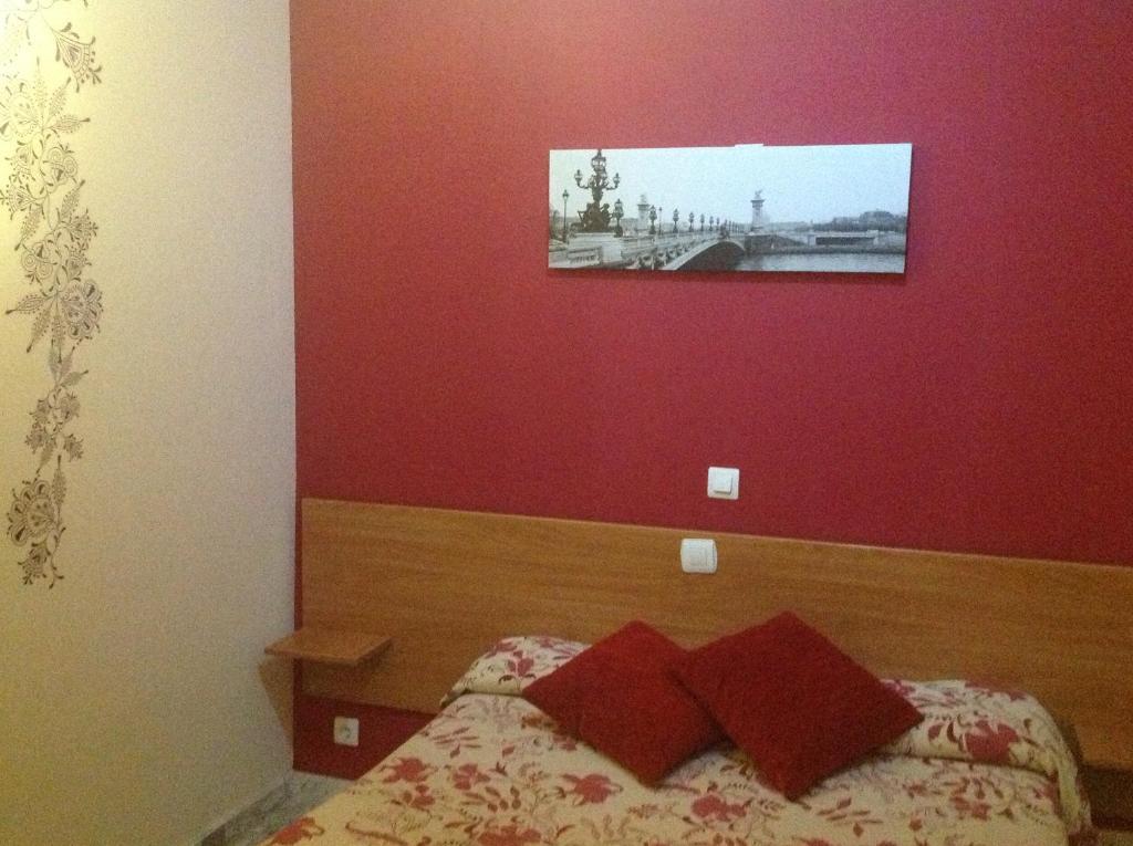 Hostal Neptuno Caces Екстериор снимка