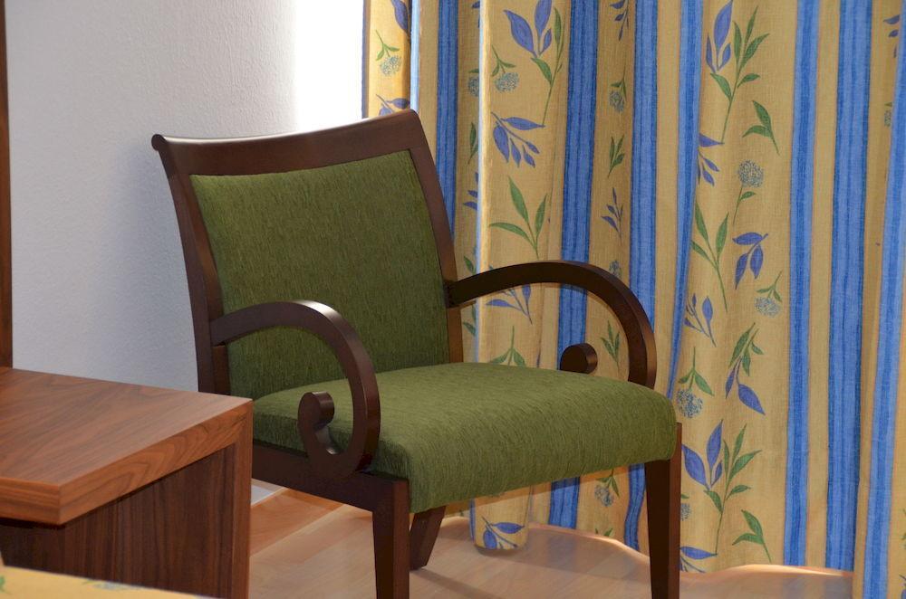 Hostal Neptuno Caces Екстериор снимка